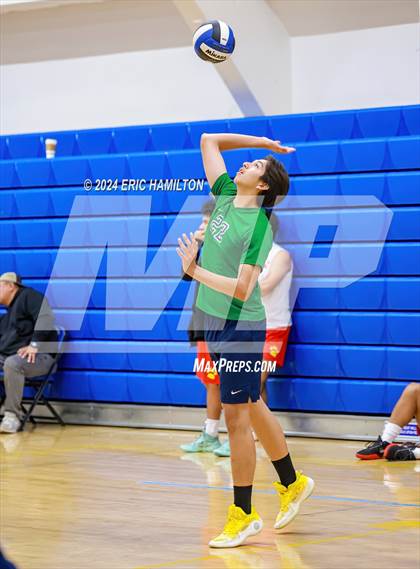 Thumbnail 2 in Paramount vs Maywood CES (Culver City Invitational) photogallery.