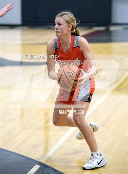 Thumbnail 3 in Petrolia @ Poolville photogallery.