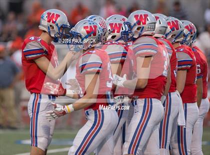 Thumbnail 3 in Westlake v Laredo United (UIL 6A Regional Playoff)  photogallery.