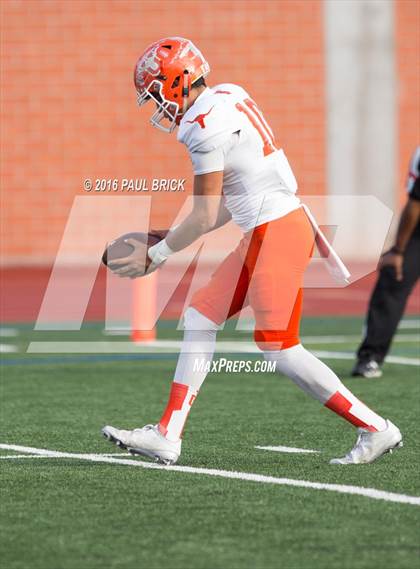 Thumbnail 3 in Westlake v Laredo United (UIL 6A Regional Playoff)  photogallery.