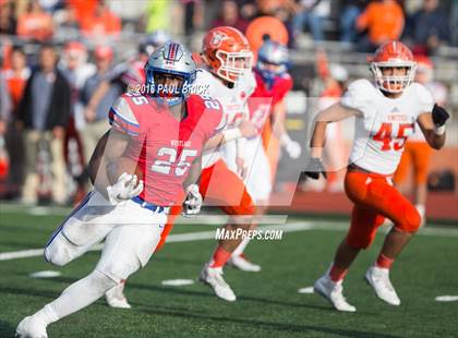 Thumbnail 3 in Westlake v Laredo United (UIL 6A Regional Playoff)  photogallery.