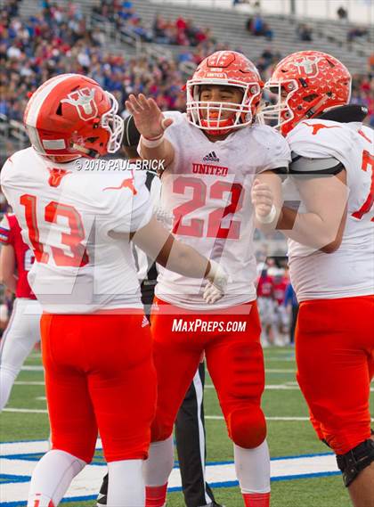 Thumbnail 2 in Westlake v Laredo United (UIL 6A Regional Playoff)  photogallery.