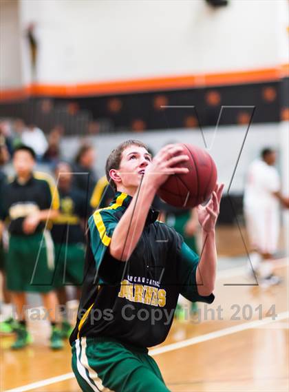 Thumbnail 1 in Moreau Catholic @ Washington photogallery.