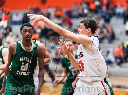 Thumbnail 3 in Moreau Catholic @ Washington photogallery.