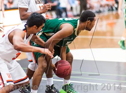 Thumbnail 1 in Moreau Catholic @ Washington photogallery.