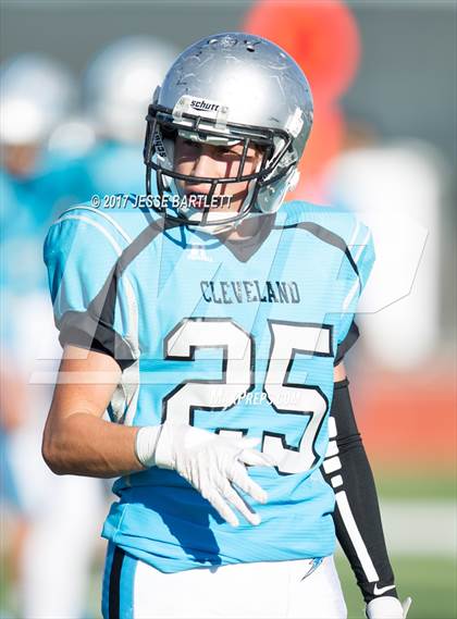 Thumbnail 3 in Cleveland vs. Clovis photogallery.