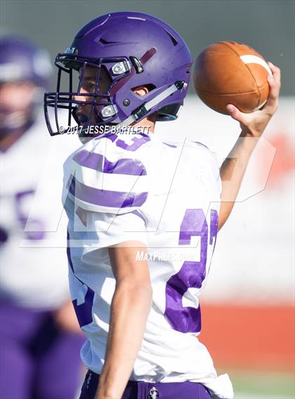 Thumbnail 3 in Cleveland vs. Clovis photogallery.