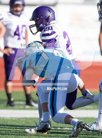 Thumbnail 3 in Cleveland vs. Clovis photogallery.
