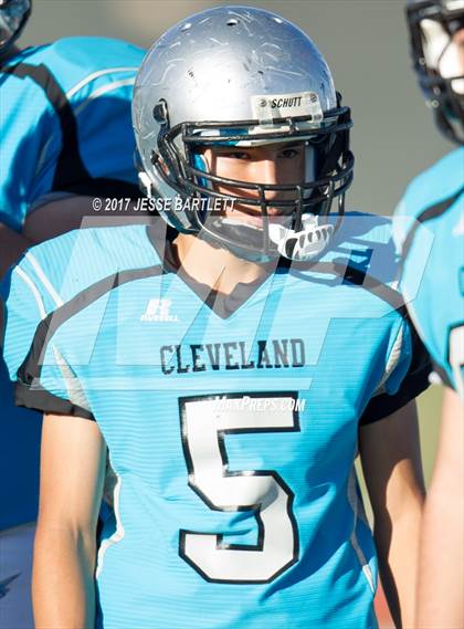 Thumbnail 2 in Cleveland vs. Clovis photogallery.