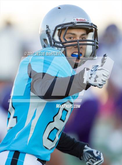 Thumbnail 3 in Cleveland vs. Clovis photogallery.