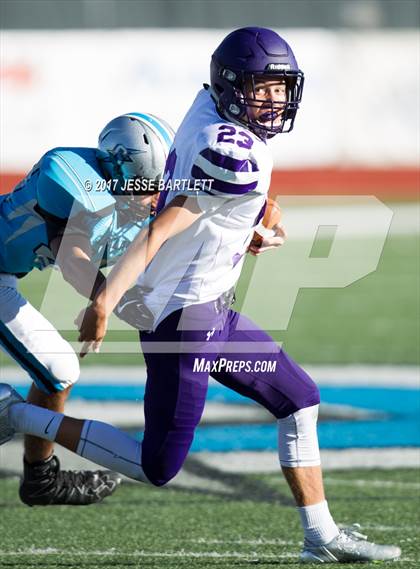 Thumbnail 1 in Cleveland vs. Clovis photogallery.