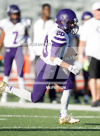Thumbnail 2 in Cleveland vs. Clovis photogallery.