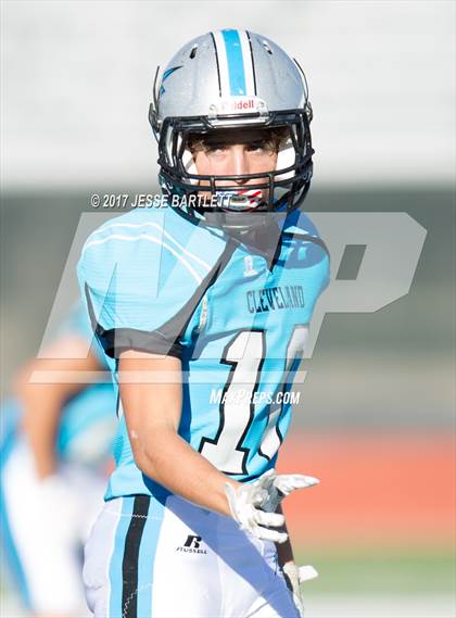 Thumbnail 3 in Cleveland vs. Clovis photogallery.