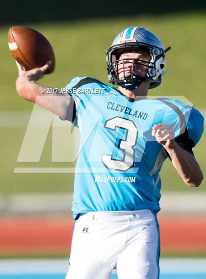 Thumbnail 2 in Cleveland vs. Clovis photogallery.
