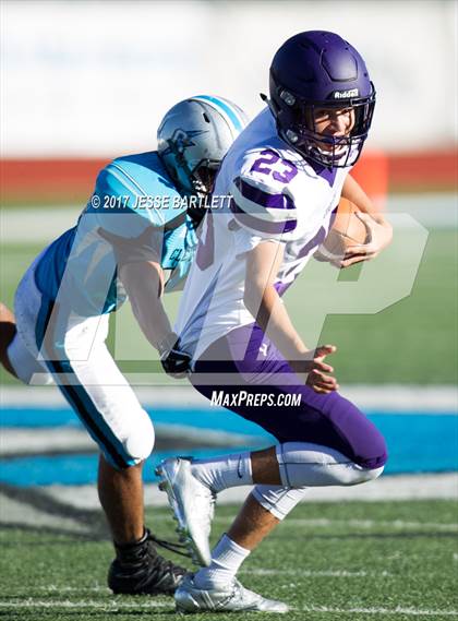 Thumbnail 2 in Cleveland vs. Clovis photogallery.