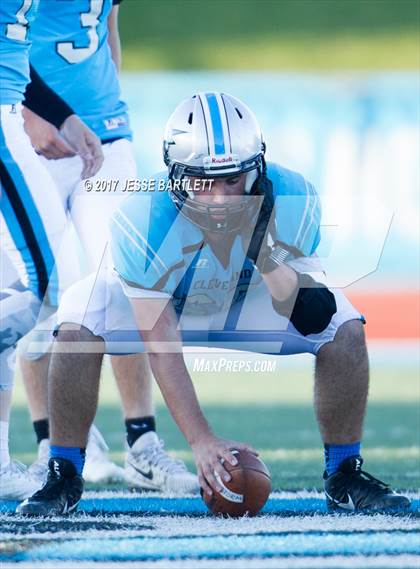 Thumbnail 2 in Cleveland vs. Clovis photogallery.
