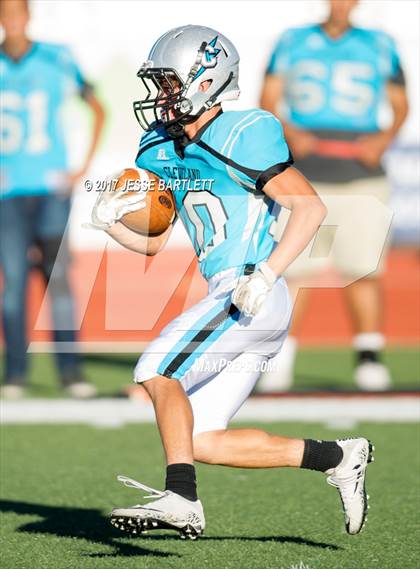 Thumbnail 2 in Cleveland vs. Clovis photogallery.