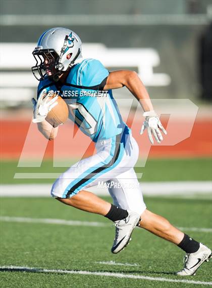 Thumbnail 3 in Cleveland vs. Clovis photogallery.