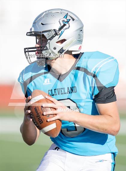 Thumbnail 1 in Cleveland vs. Clovis photogallery.