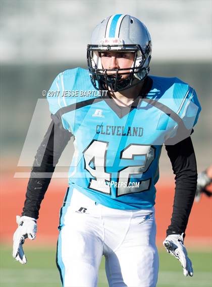 Thumbnail 2 in Cleveland vs. Clovis photogallery.