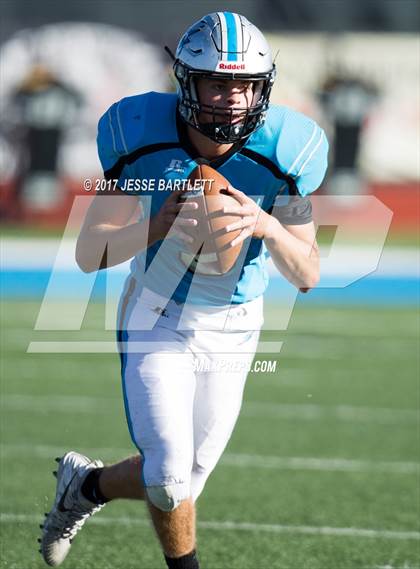 Thumbnail 1 in Cleveland vs. Clovis photogallery.