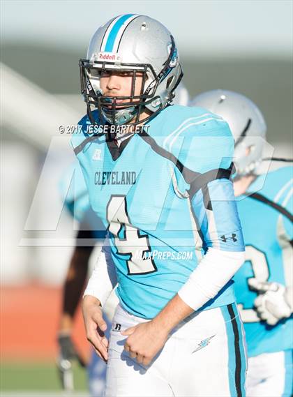 Thumbnail 3 in Cleveland vs. Clovis photogallery.