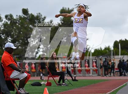 Thumbnail 2 in CIF San Diego Section Boys Track and Field Finals photogallery.