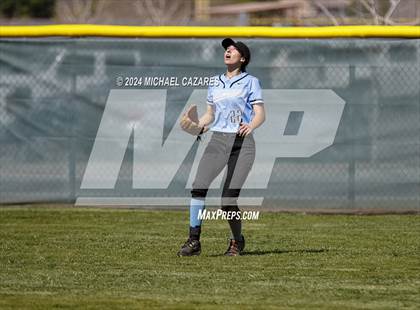 Thumbnail 2 in Pinnacle vs. Mica Mountain (Hamilton Invitational) photogallery.