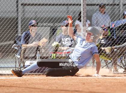 Thumbnail 1 in Pinnacle vs. Mica Mountain (Hamilton Invitational) photogallery.