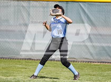 Thumbnail 1 in Pinnacle vs. Mica Mountain (Hamilton Invitational) photogallery.