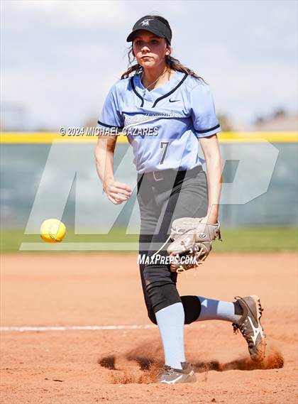 Thumbnail 2 in Pinnacle vs. Mica Mountain (Hamilton Invitational) photogallery.