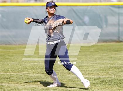 Thumbnail 2 in Pinnacle vs. Mica Mountain (Hamilton Invitational) photogallery.