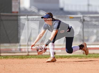Thumbnail 2 in Pinnacle vs. Mica Mountain (Hamilton Invitational) photogallery.