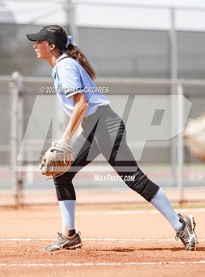 Thumbnail 1 in Pinnacle vs. Mica Mountain (Hamilton Invitational) photogallery.