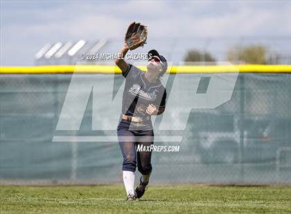 Thumbnail 1 in Pinnacle vs. Mica Mountain (Hamilton Invitational) photogallery.
