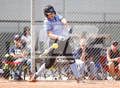 Thumbnail 2 in Pinnacle vs. Mica Mountain (Hamilton Invitational) photogallery.