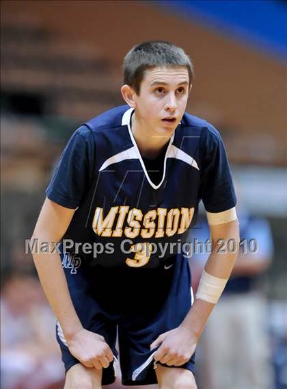 Thumbnail 3 in Mission Prep vs. Central Valley Christian (CIF CS D5 Final) photogallery.