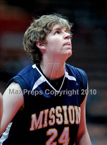 Thumbnail 3 in Mission Prep vs. Central Valley Christian (CIF CS D5 Final) photogallery.