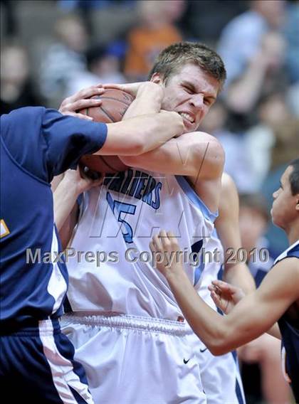Thumbnail 1 in Mission Prep vs. Central Valley Christian (CIF CS D5 Final) photogallery.