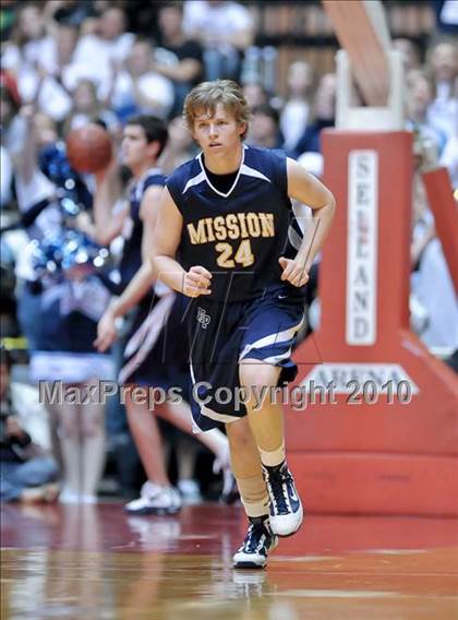 Thumbnail 3 in Mission Prep vs. Central Valley Christian (CIF CS D5 Final) photogallery.