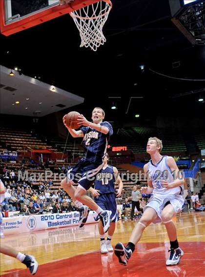 Thumbnail 2 in Mission Prep vs. Central Valley Christian (CIF CS D5 Final) photogallery.