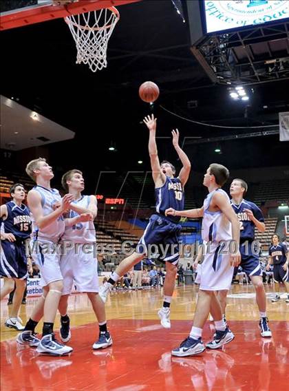 Thumbnail 2 in Mission Prep vs. Central Valley Christian (CIF CS D5 Final) photogallery.