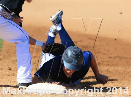 Thumbnail 3 in University City vs. Westview (64th Annual San Diego Lions Tournament) photogallery.
