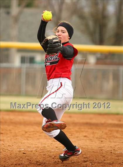 Thumbnail 1 in Highland @ Fruitland photogallery.