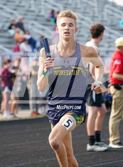 Thumbnail 3 in IHSAA Sectional #12 (Sprints and Middle Distance) photogallery.