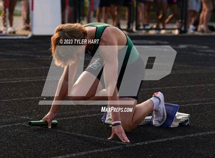 Thumbnail 1 in IHSAA Sectional #12 (Sprints and Middle Distance) photogallery.