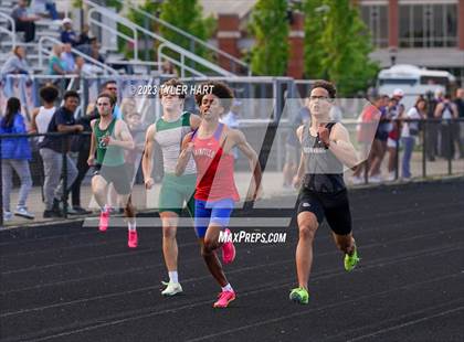 Thumbnail 2 in IHSAA Sectional #12 (Sprints and Middle Distance) photogallery.