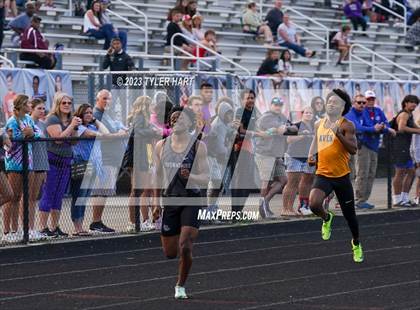 Thumbnail 3 in IHSAA Sectional #12 (Sprints and Middle Distance) photogallery.