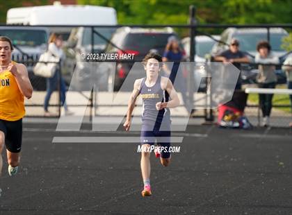 Thumbnail 2 in IHSAA Sectional #12 (Sprints and Middle Distance) photogallery.