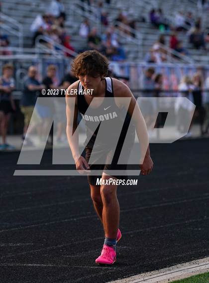 Thumbnail 1 in IHSAA Sectional #12 (Sprints and Middle Distance) photogallery.